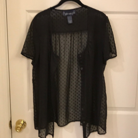 3/$25 Women’s knit tank with sheer jacket - Picture 5 of 6